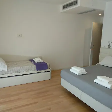 Rezzo Guest house