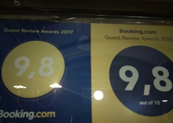 Rezzo Гостевой дом Monte San Giacomo